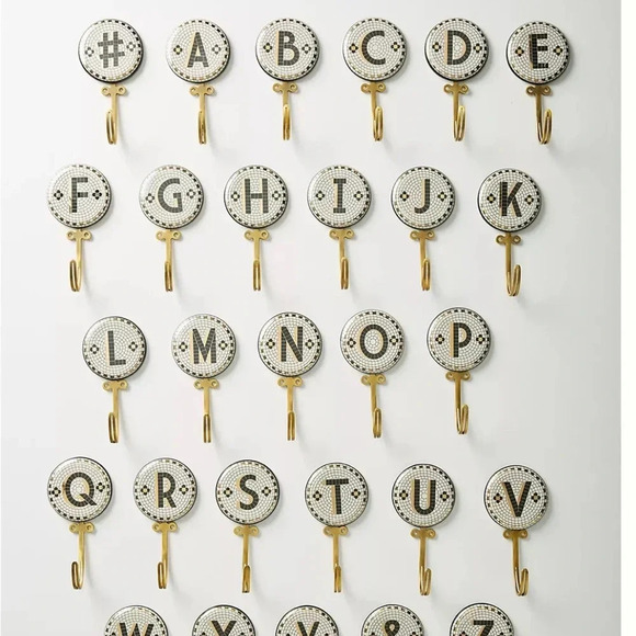 NWT Bistro Tile Monogram Hook - Picture 1 of 11